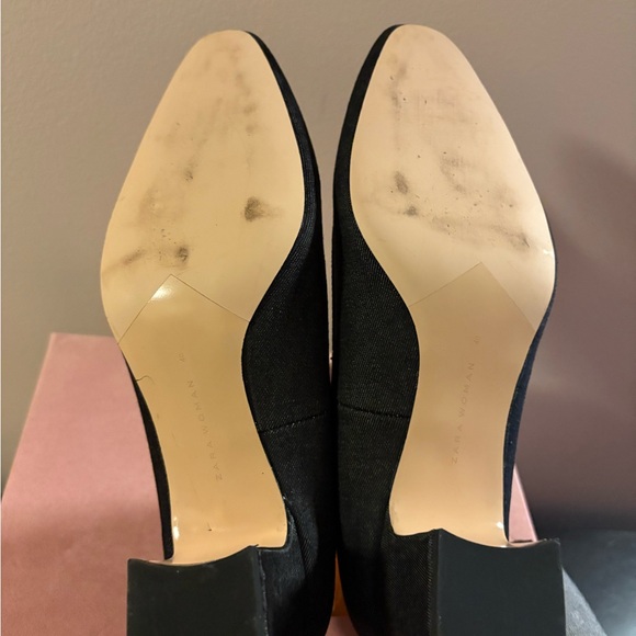 Rare Dark Denim Zara Rhinestone Pineapple Pump! Size 40. - Picture 4 of 4